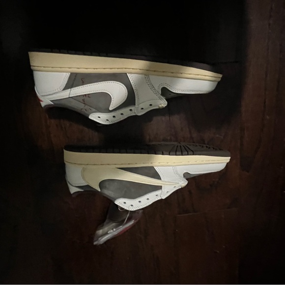 Travis Scott reverse mochas - Picture 5 of 8